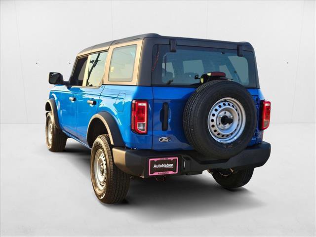 New 2025 Ford Bronco 4-Door image 9