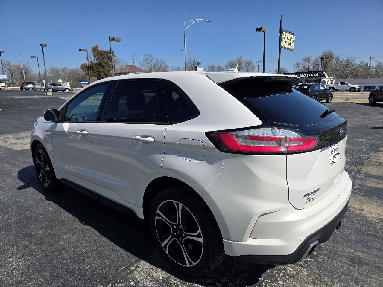 Used 2019 Ford Edge ST w/ Cold Weather Package image 8