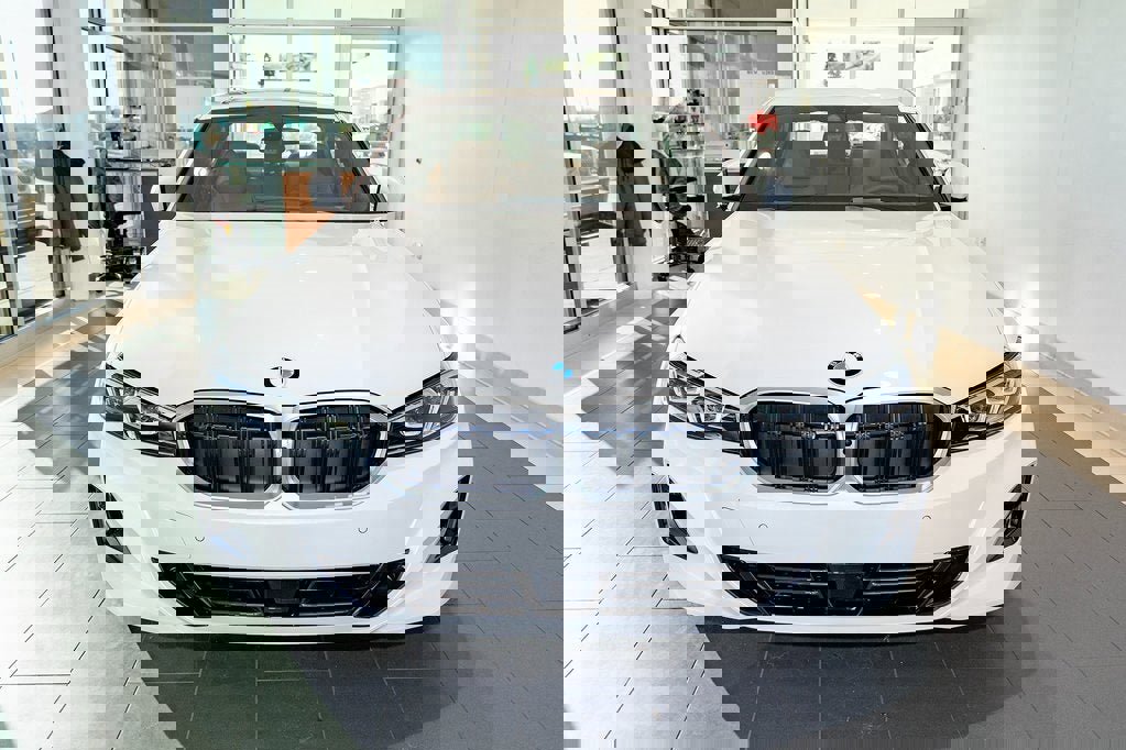 New 2026 BMW 330i xDrive Sedan w/ Premium Package image 2