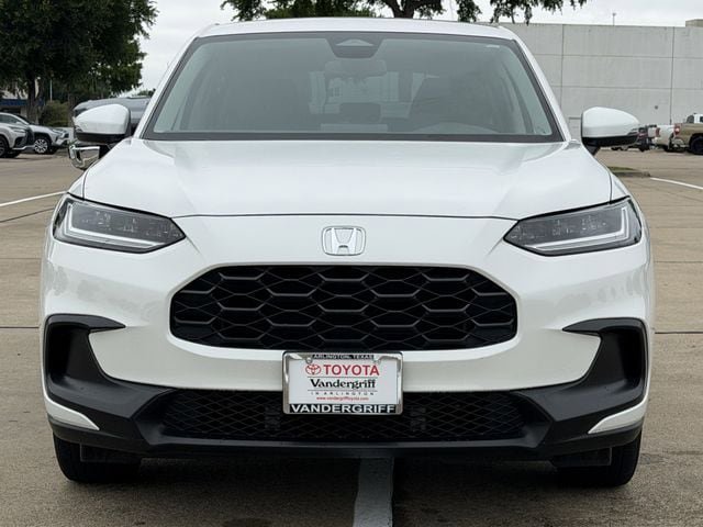 Used 2025 Honda HR-V LX image 7