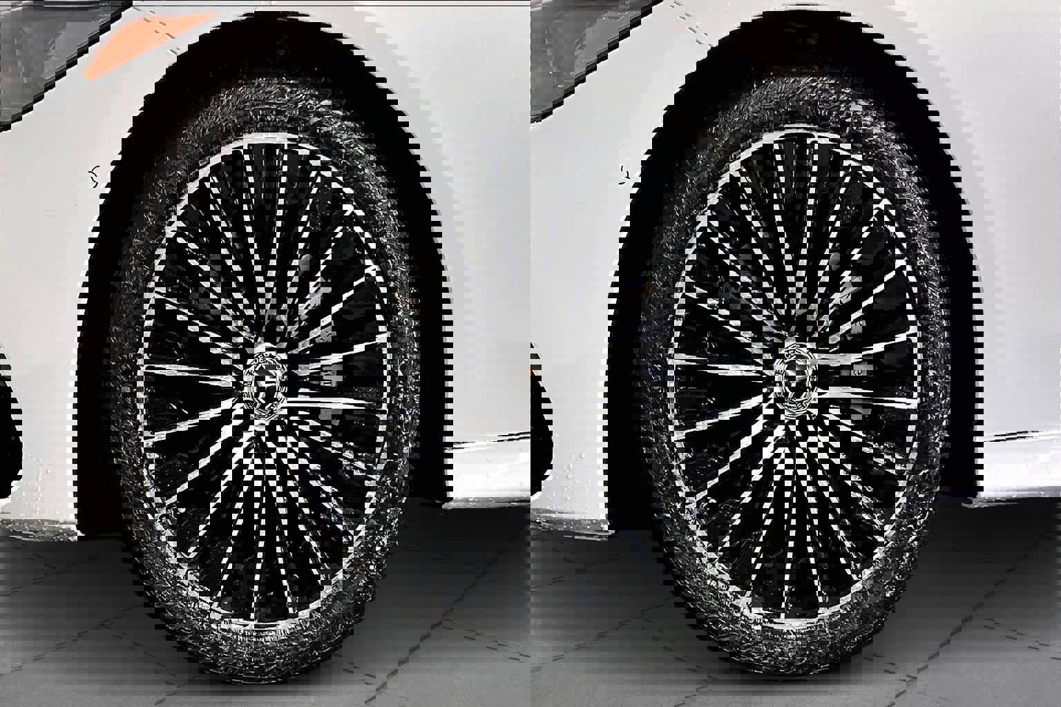 New 2026 Mercedes-Benz CLE 300 4MATIC Coupe image 17