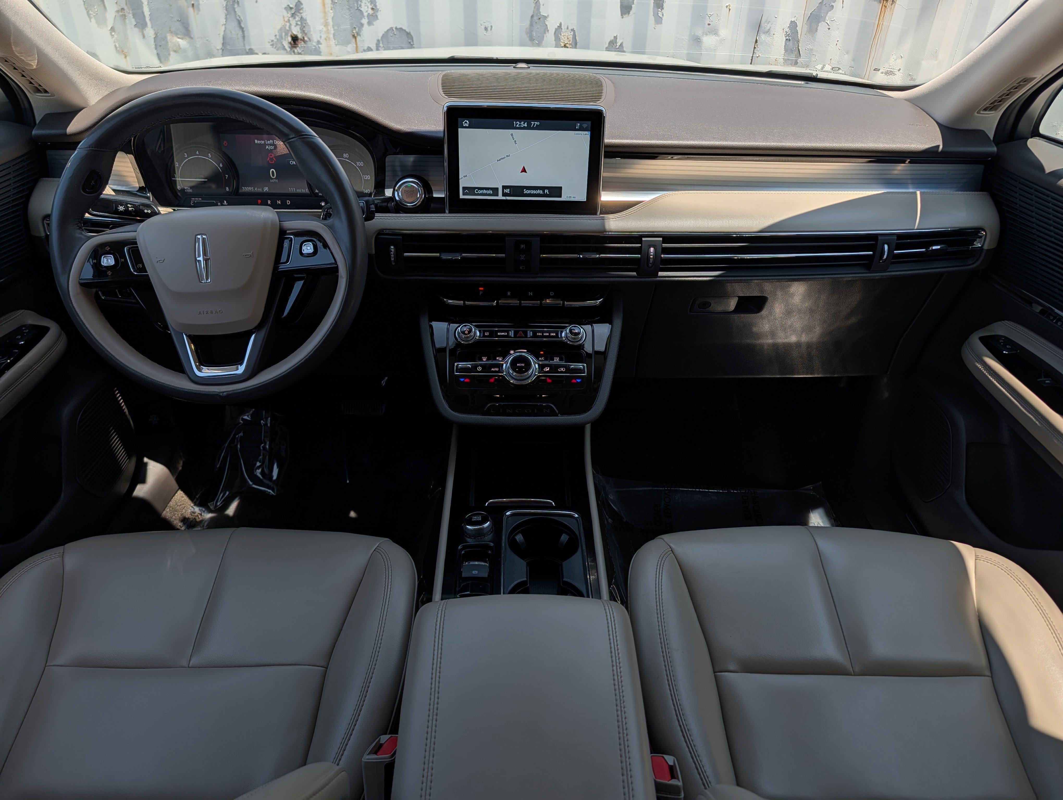 Used 2021 Lincoln Corsair FWD w/ Convenience Package image 16