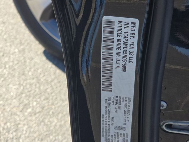 Used 2022 Jeep Cherokee Limited AWD/4WD image 17