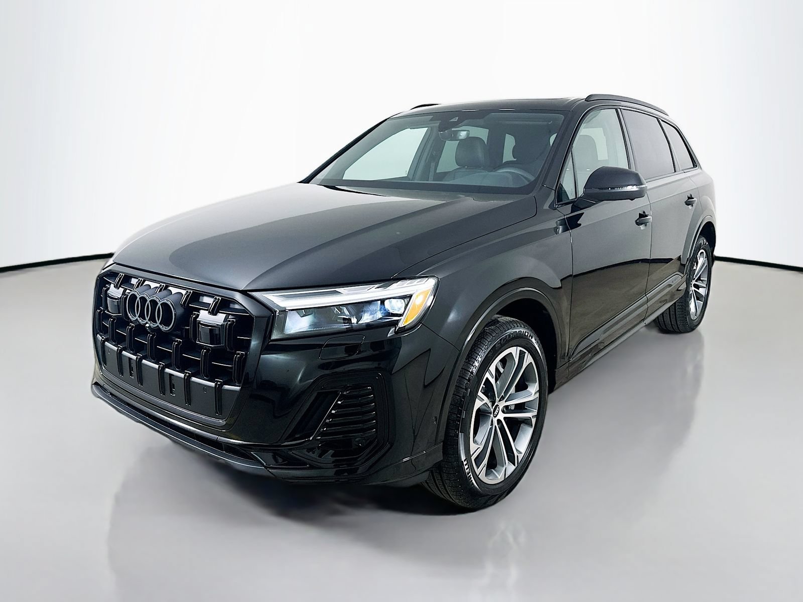New 2026 Audi Q7 2.0T Premium