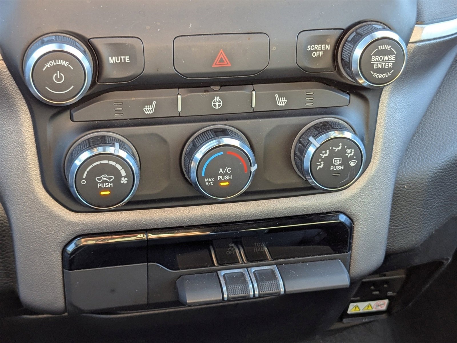 Used 2023 RAM 1500 Lone Star image 23