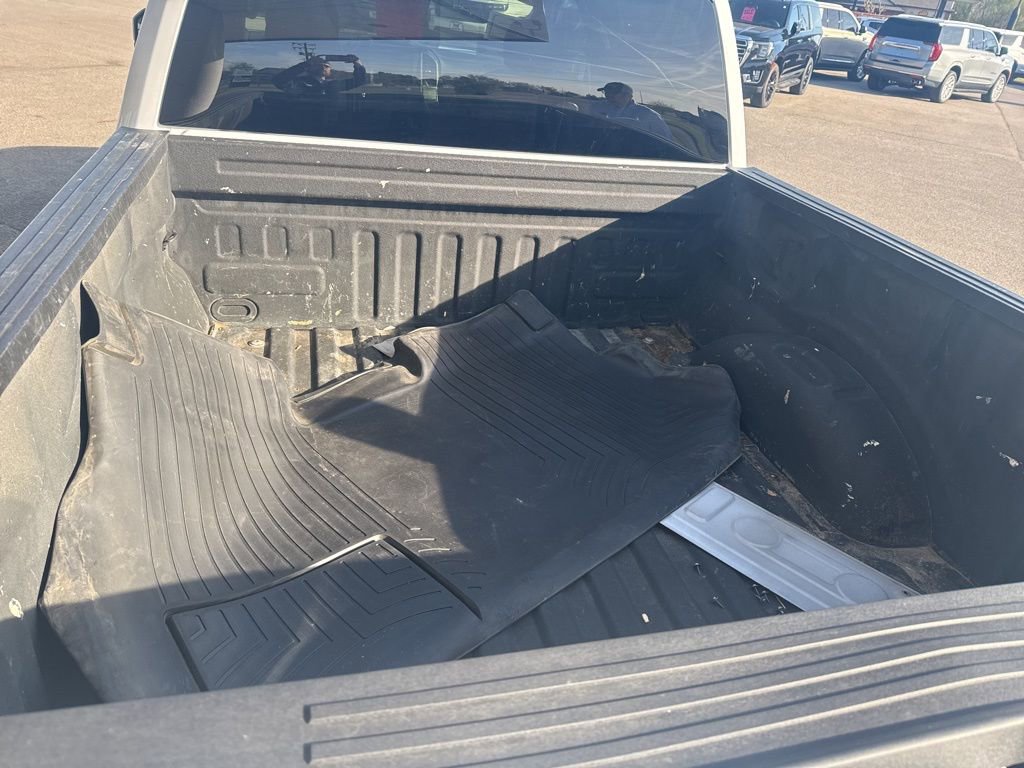 Used 2017 Ford F150 XL w/ Equipment Group 101A Mid image 10