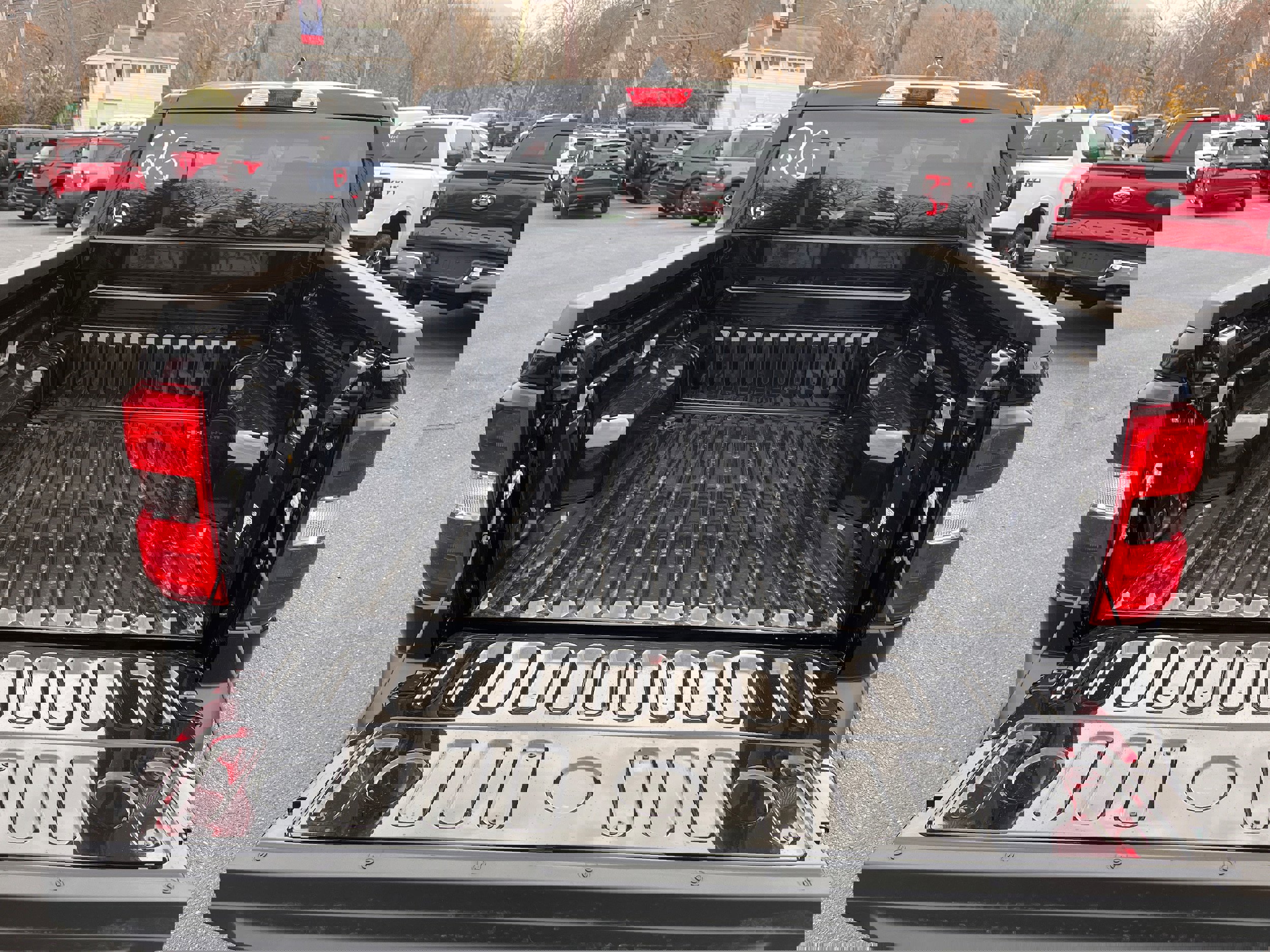 New 2025 Ford Maverick XLT w/ Equipment Group 301A image 7