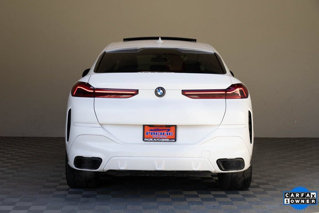 Used 2022 BMW X6 M50i AWD/4WD image 10
