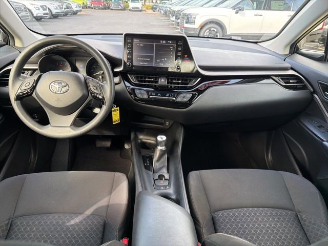 Used 2020 Toyota C-HR LE FWD image 27