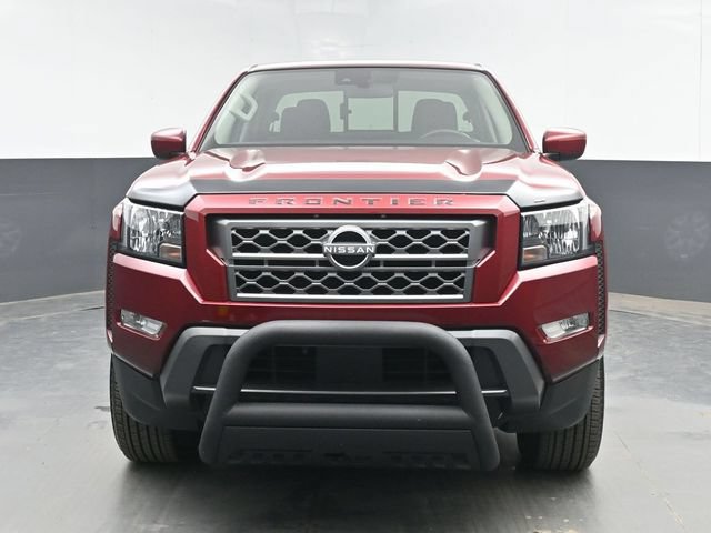 Used 2024 Nissan Frontier SV RWD image 3