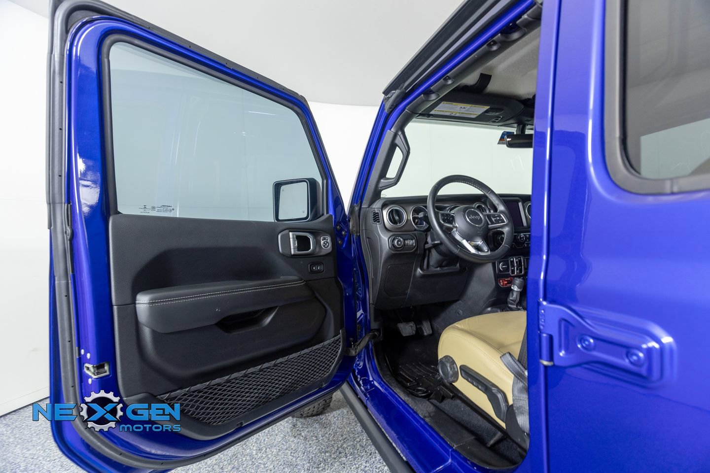 Used 2019 Jeep Wrangler Unlimited Rubicon AWD/4WD image 9