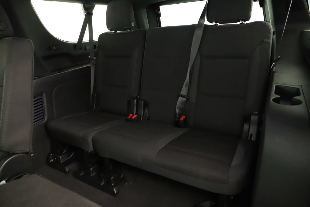 Used 2024 Chevrolet Suburban LS AWD/4WD image 31