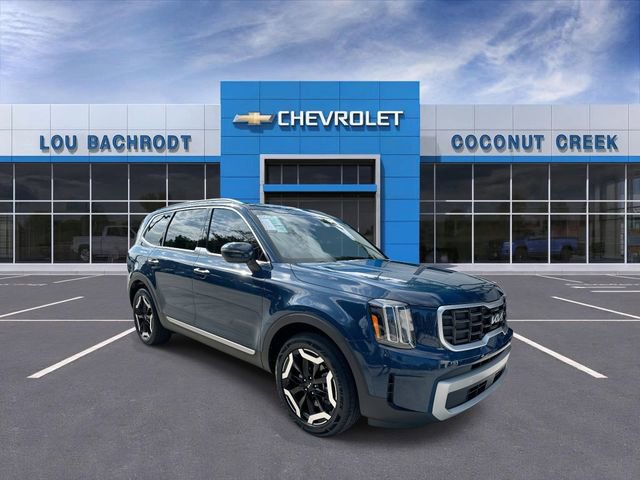 Used 2023 Kia Telluride S w/ S Sunroof Package FWD image 1