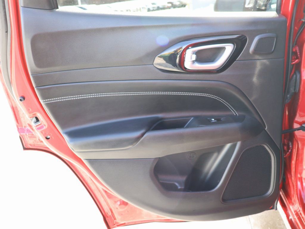 Used 2024 Jeep Compass Limited w/ High Altitude Package image 24