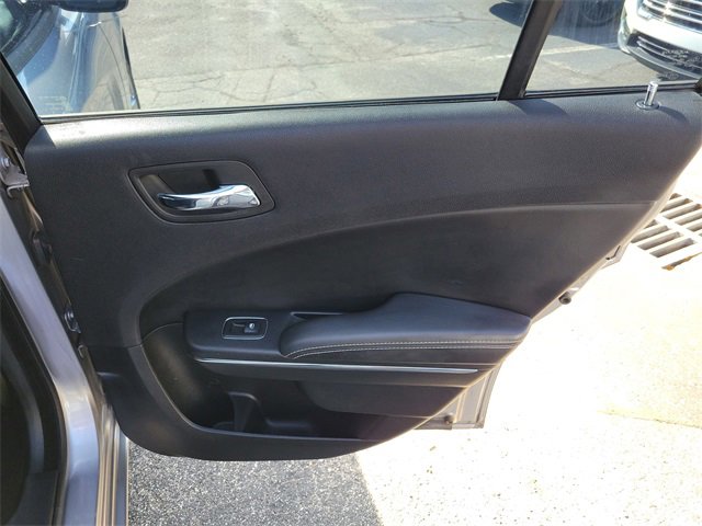 Used 2014 Dodge Charger SXT Plus image 29