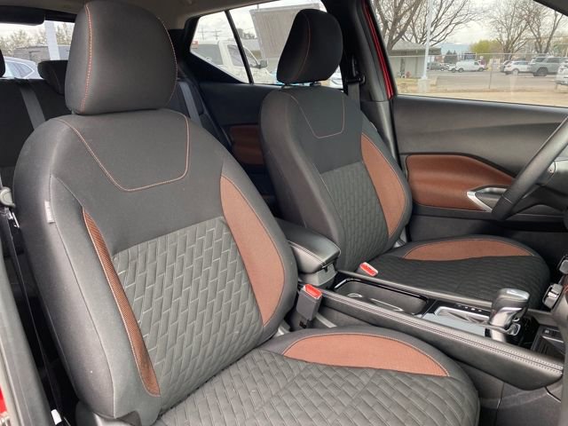 Certified 2023 Nissan Kicks SR image 9