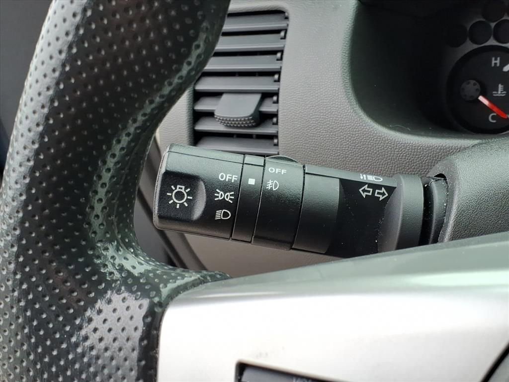 Used 2021 Nissan Frontier SV w/ SV Utility Package image 28