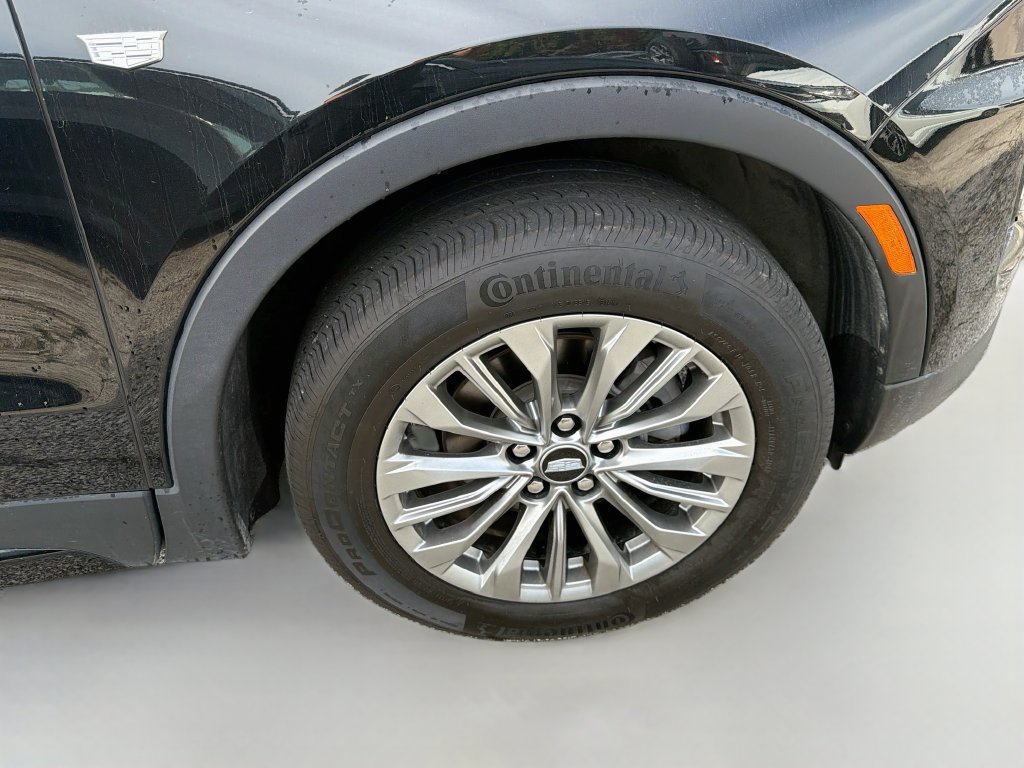 Used 2024 Cadillac XT4 Premium Luxury w/ LPO, Floor Liner Package AWD/4WD image 11