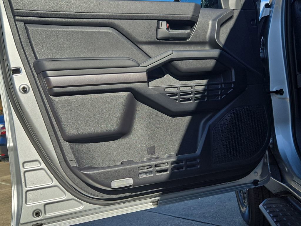 Certified 2025 Toyota 4Runner SR5 image 12