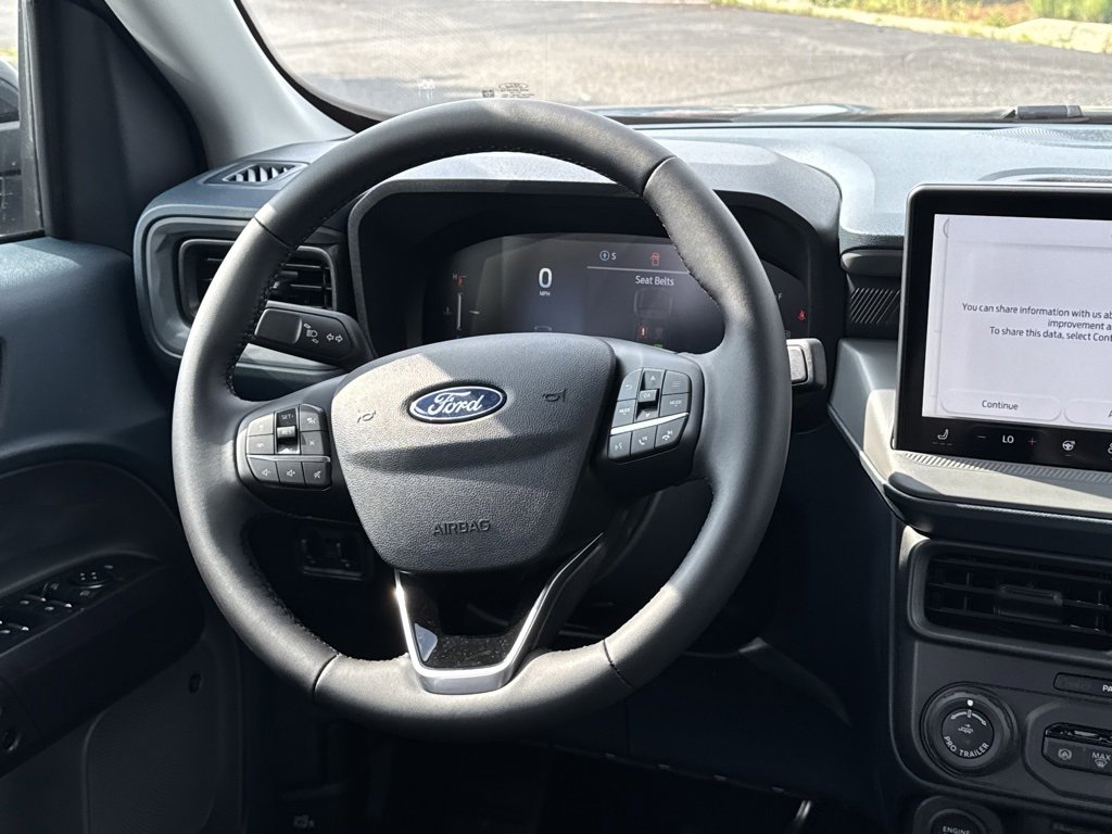 New 2025 Ford Maverick Lariat w/ Black Appearance Package image 22