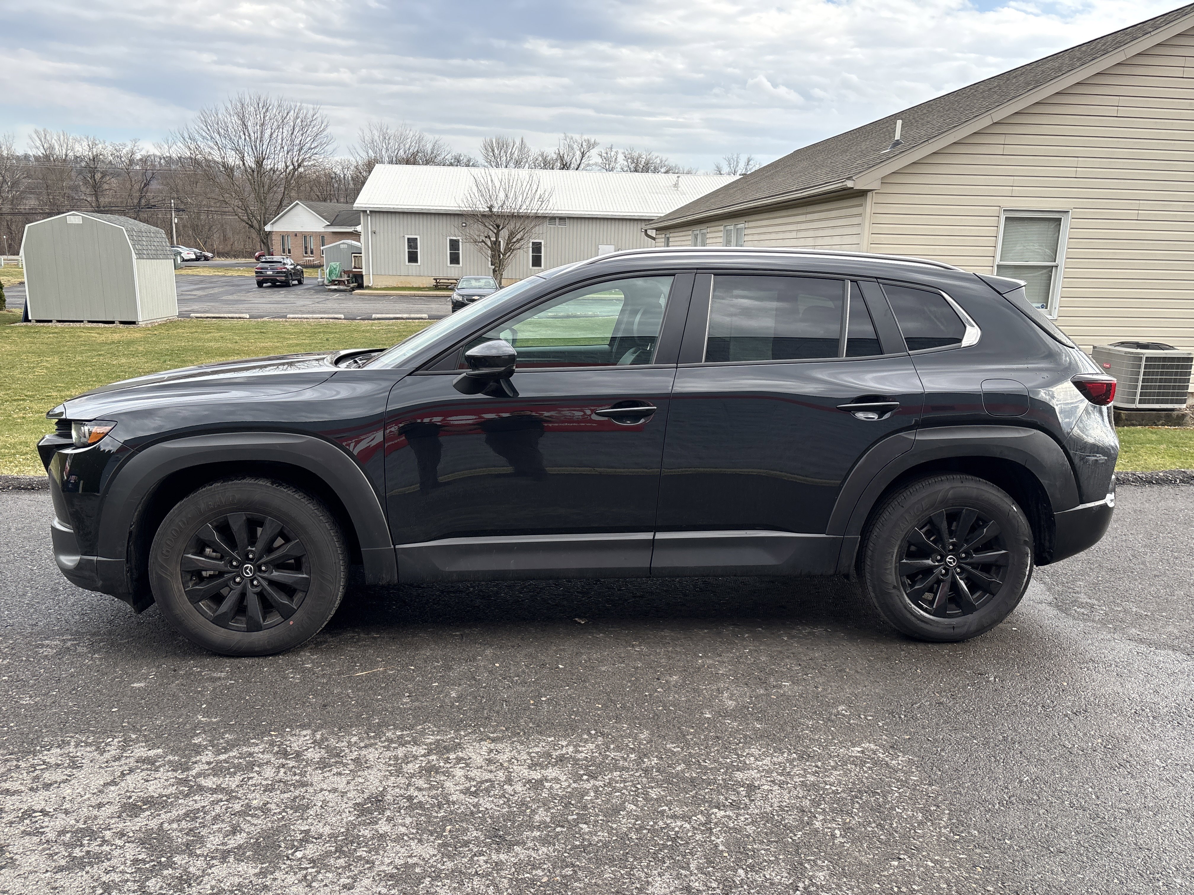Used 2025 MAZDA CX-50 AWD 2.5 S w/ Preferred Package image 7