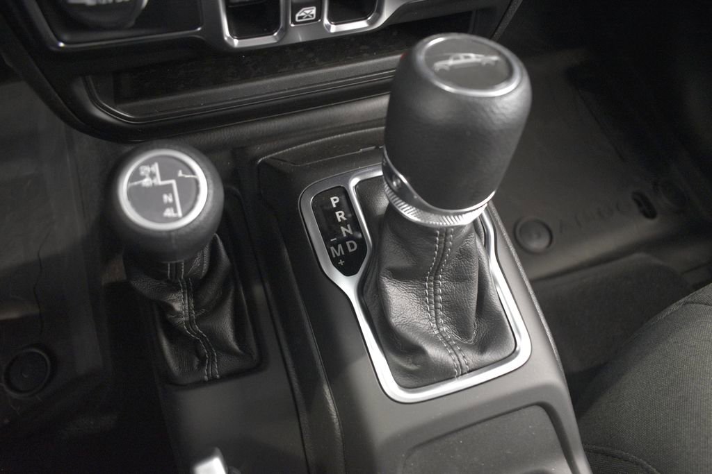 New 2025 Jeep Gladiator Sport image 46