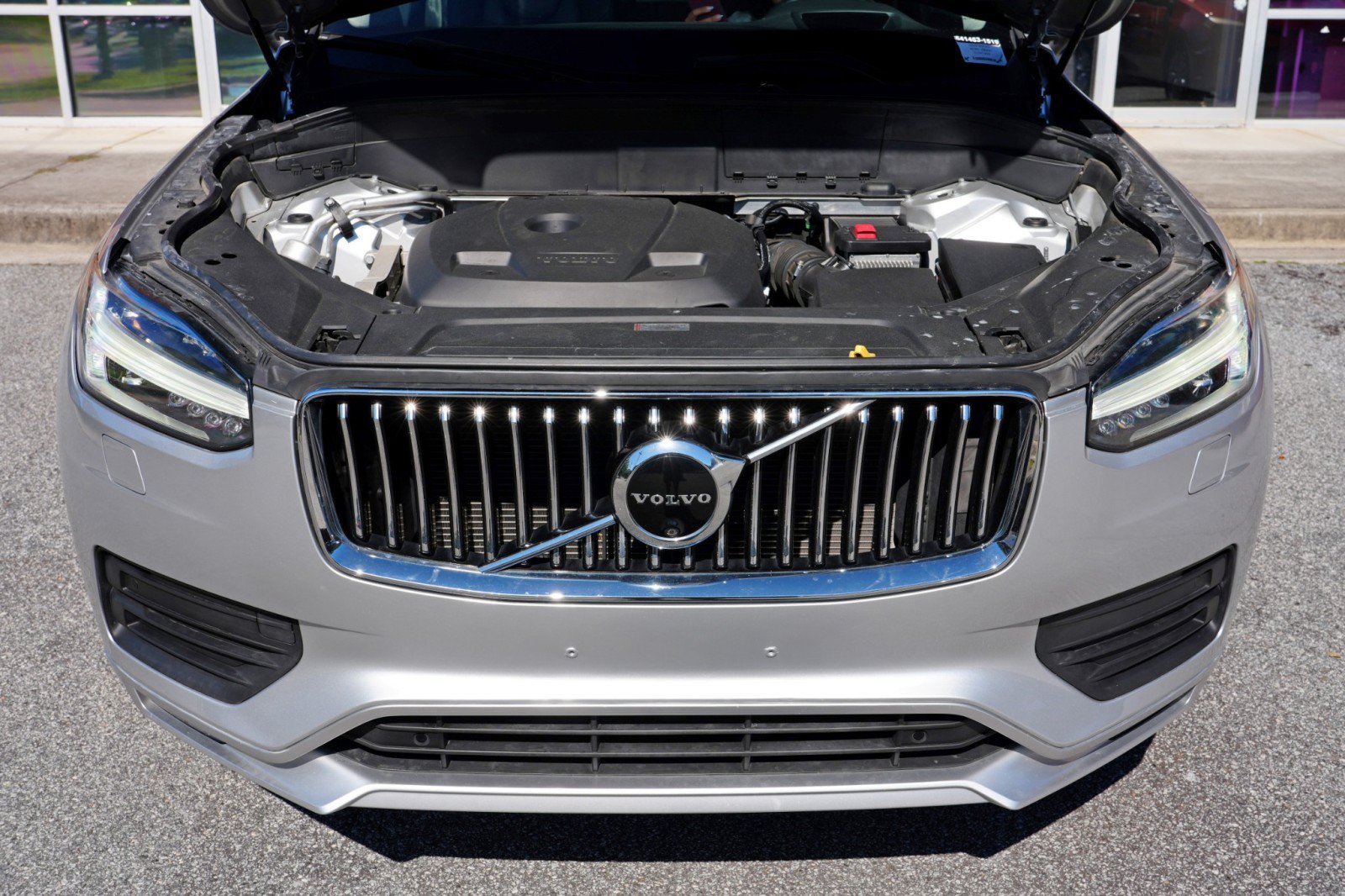 Used 2020 Volvo XC90 T6 Momentum AWD/4WD image 7