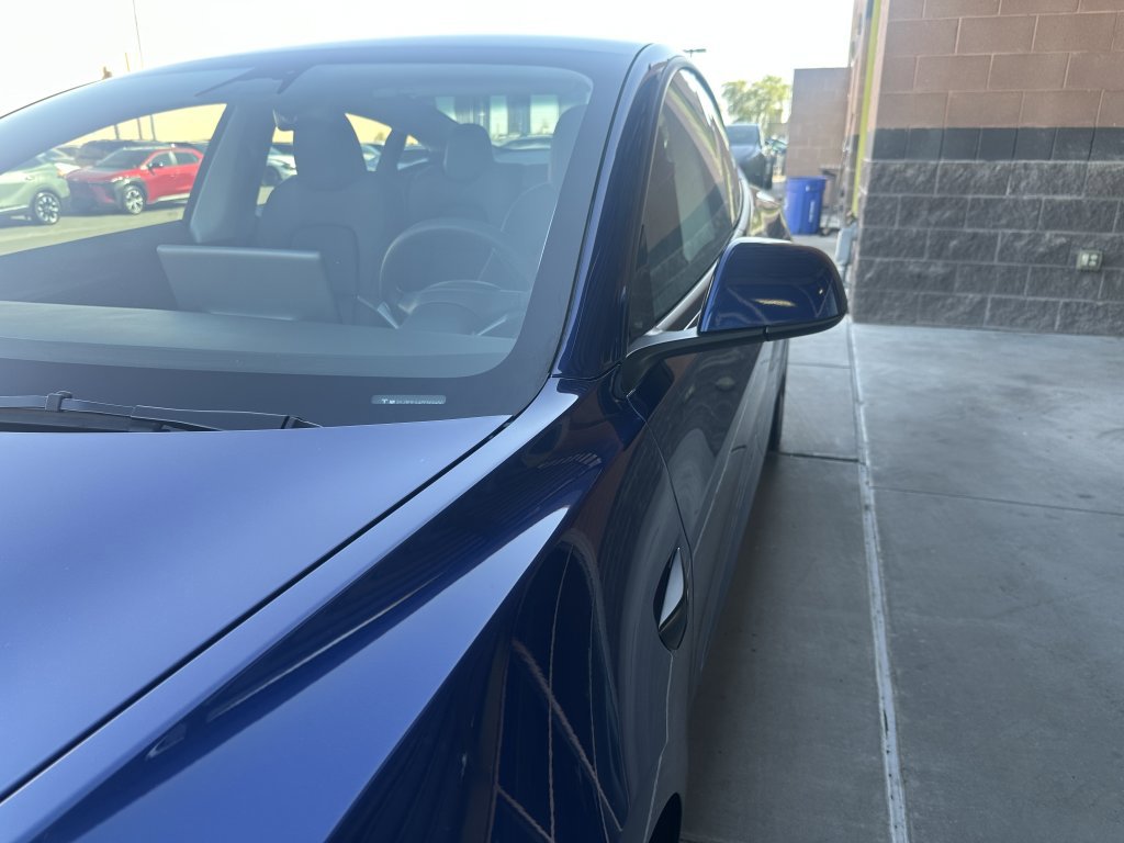 Used 2023 Tesla Model 3 Standard Range image 11