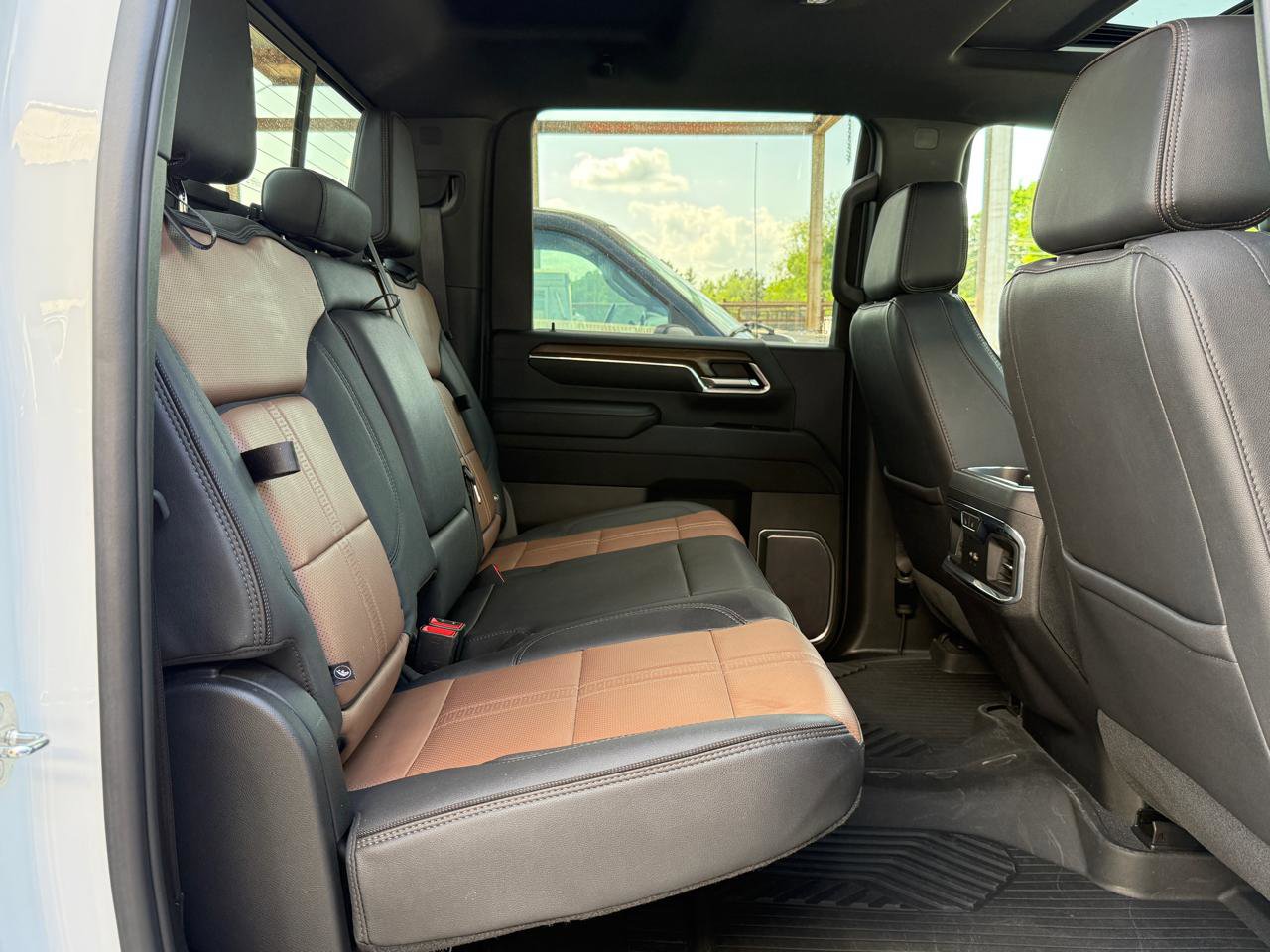 Used 2024 Chevrolet Silverado 2500 High Country w/ Technology Package image 23