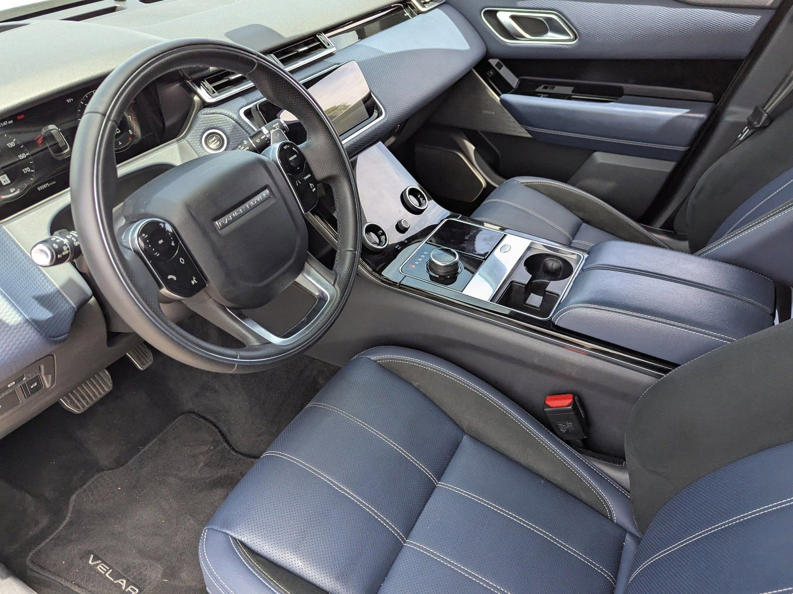 Used 2020 Land Rover Range Rover Velar R-Dynamic S AWD/4WD image 20