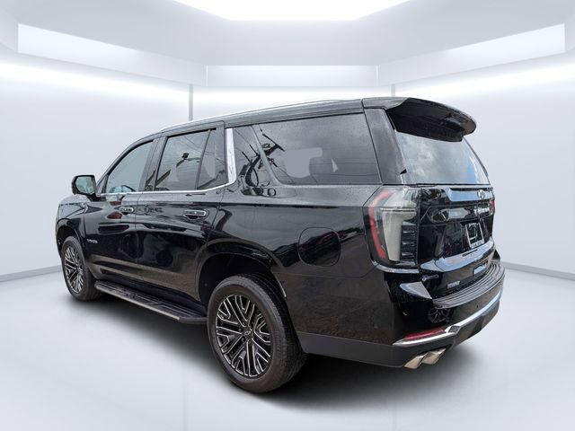 Used 2026 Chevrolet Tahoe High Country AWD/4WD image 4