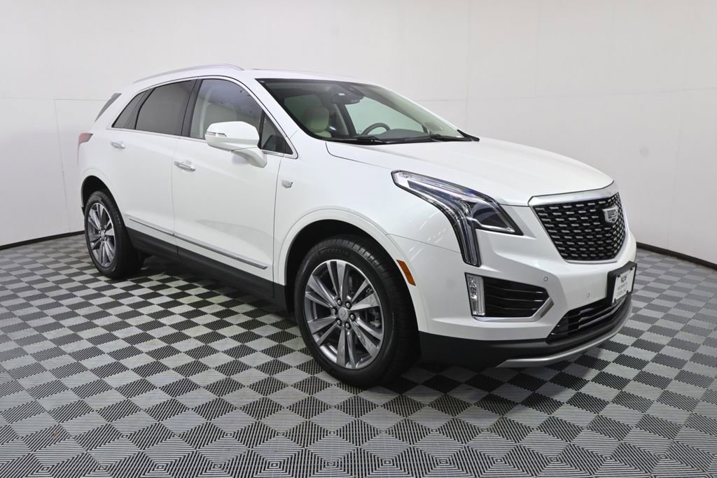 New 2025 Cadillac XT5 Premium Luxury w/ LPO, Floor Liner Package AWD/4WD image 8