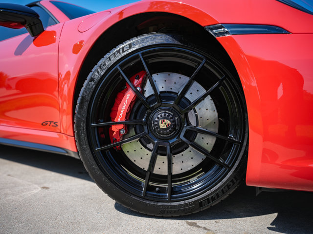 Used 2024 Porsche 911 Carrera GTS RWD image 4