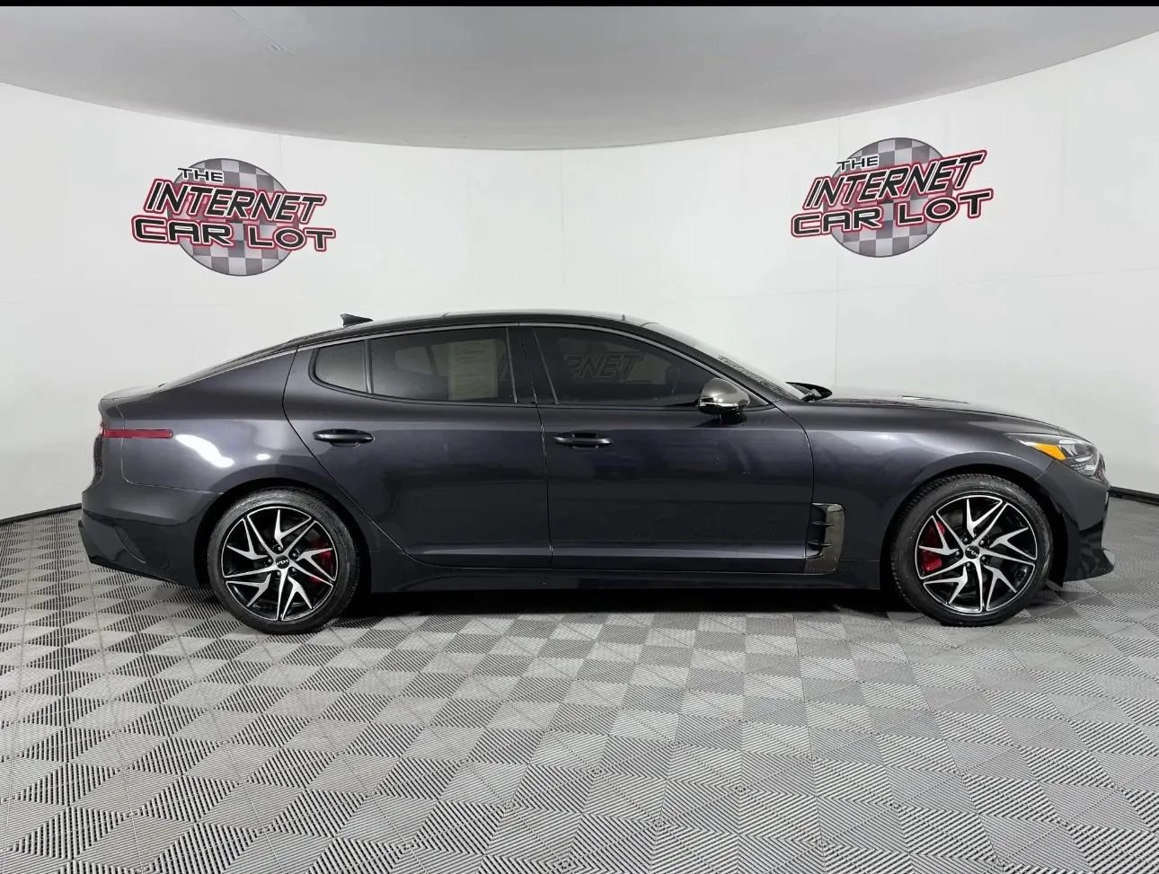Used 2022 Kia Stinger GT-Line w/ Sun & Sound Package AWD/4WD image 8
