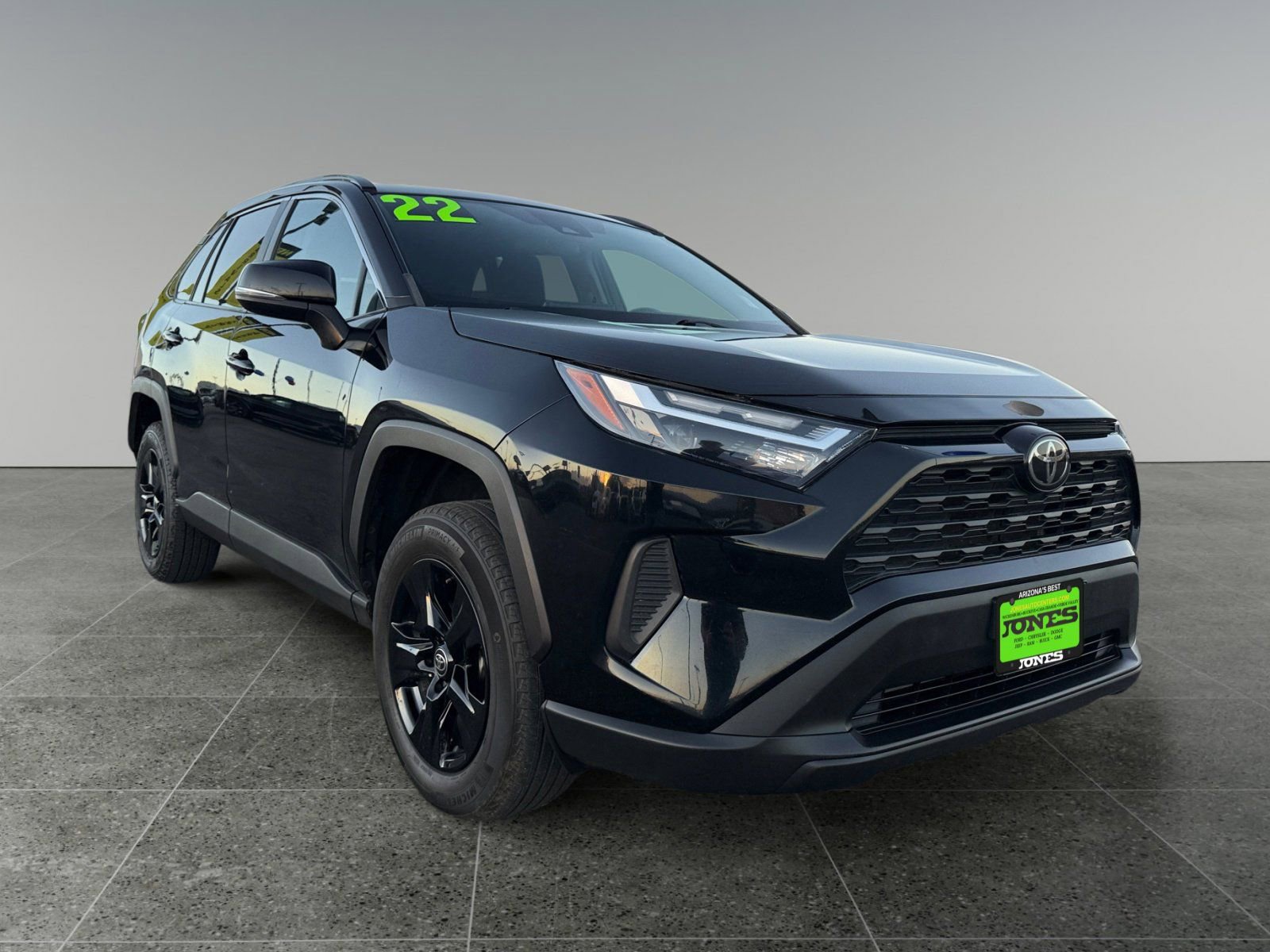 Used 2022 Toyota RAV4 XLE image 9