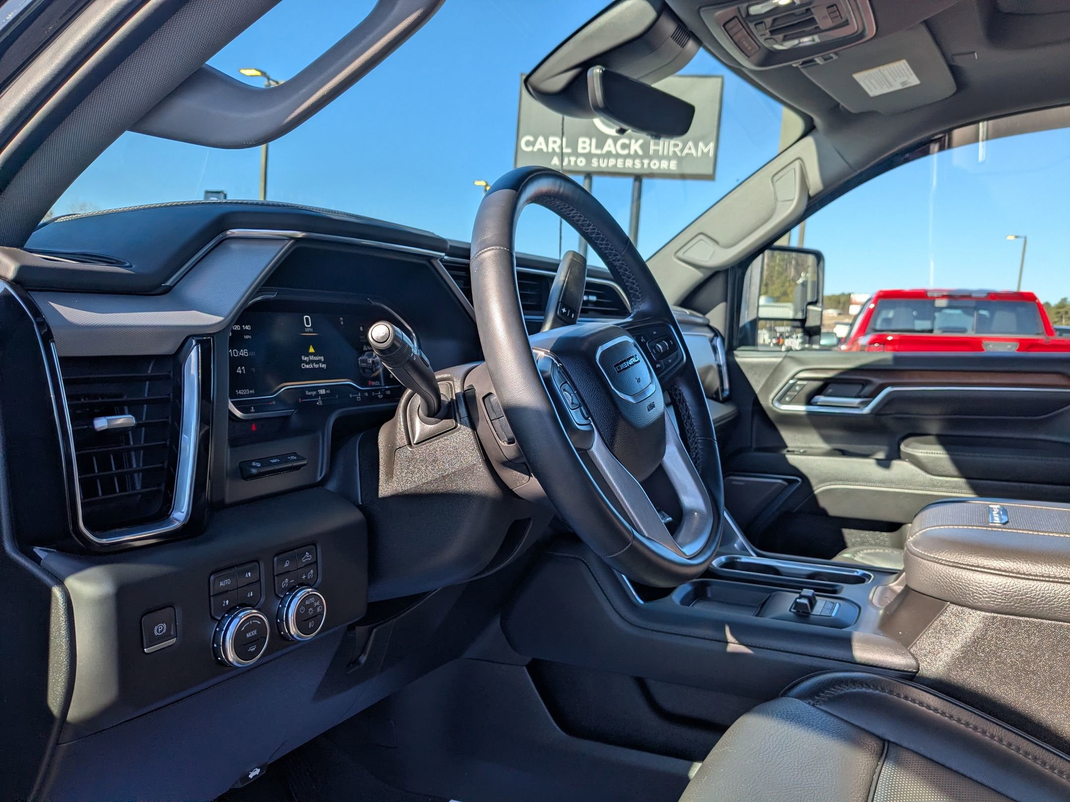 Used 2024 GMC Sierra 2500 Denali w/ Denali Reserve Package image 13