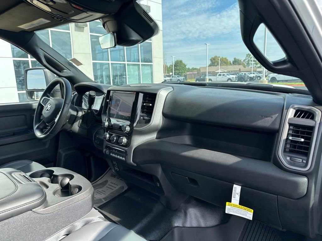 New 2025 RAM 2500 Tradesman w/ Chrome Appearance Group image 18