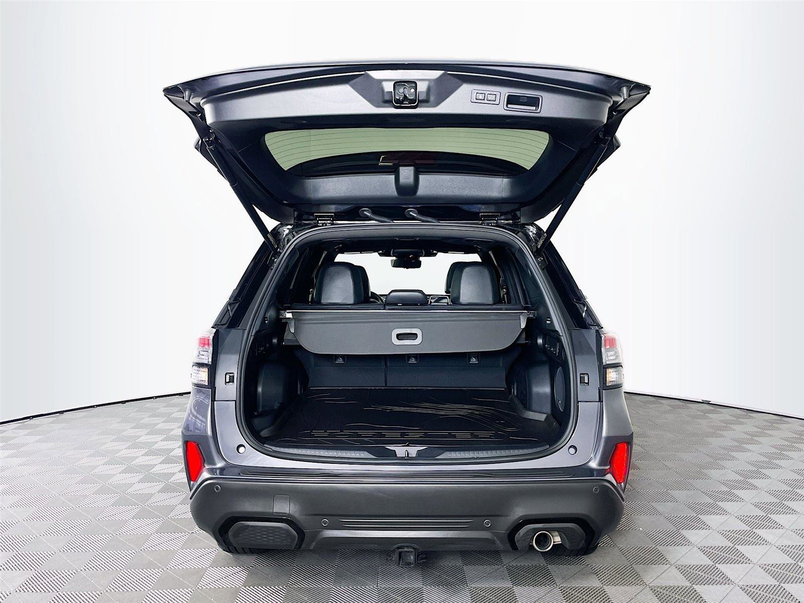 Certified 2025 Subaru Forester Touring w/ Protection Package (1PH) image 32