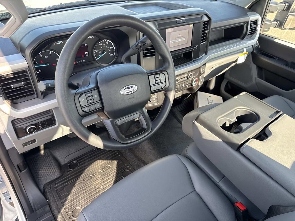 New 2026 Ford F450 XL w/ XL Chrome Package image 7
