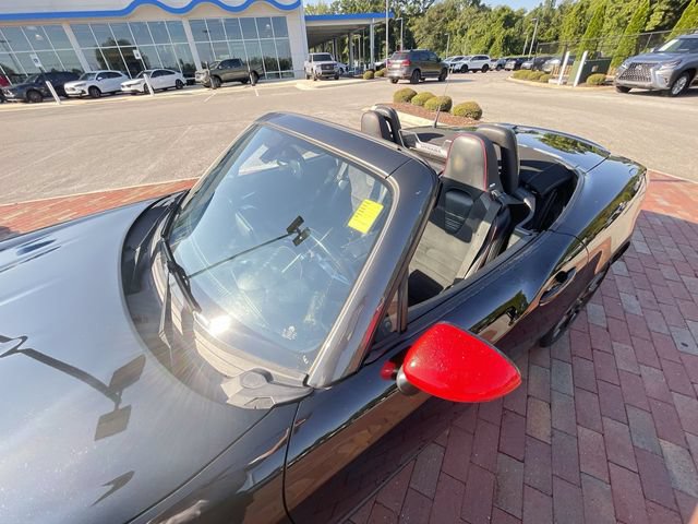 Used 2020 FIAT 124 Spider Abarth w/ Convenience Group RWD image 17