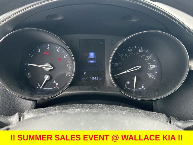 Used 2020 Toyota C-HR LE FWD image 15