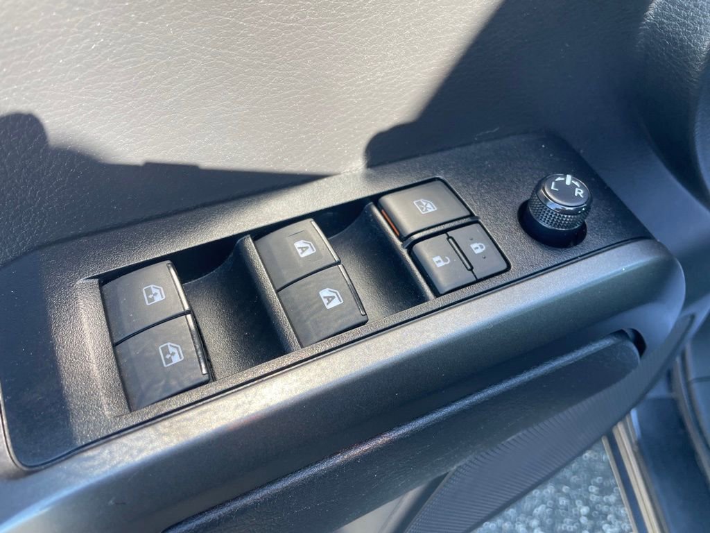 Used 2023 Toyota Tacoma TRD Off-Road AWD/4WD image 10