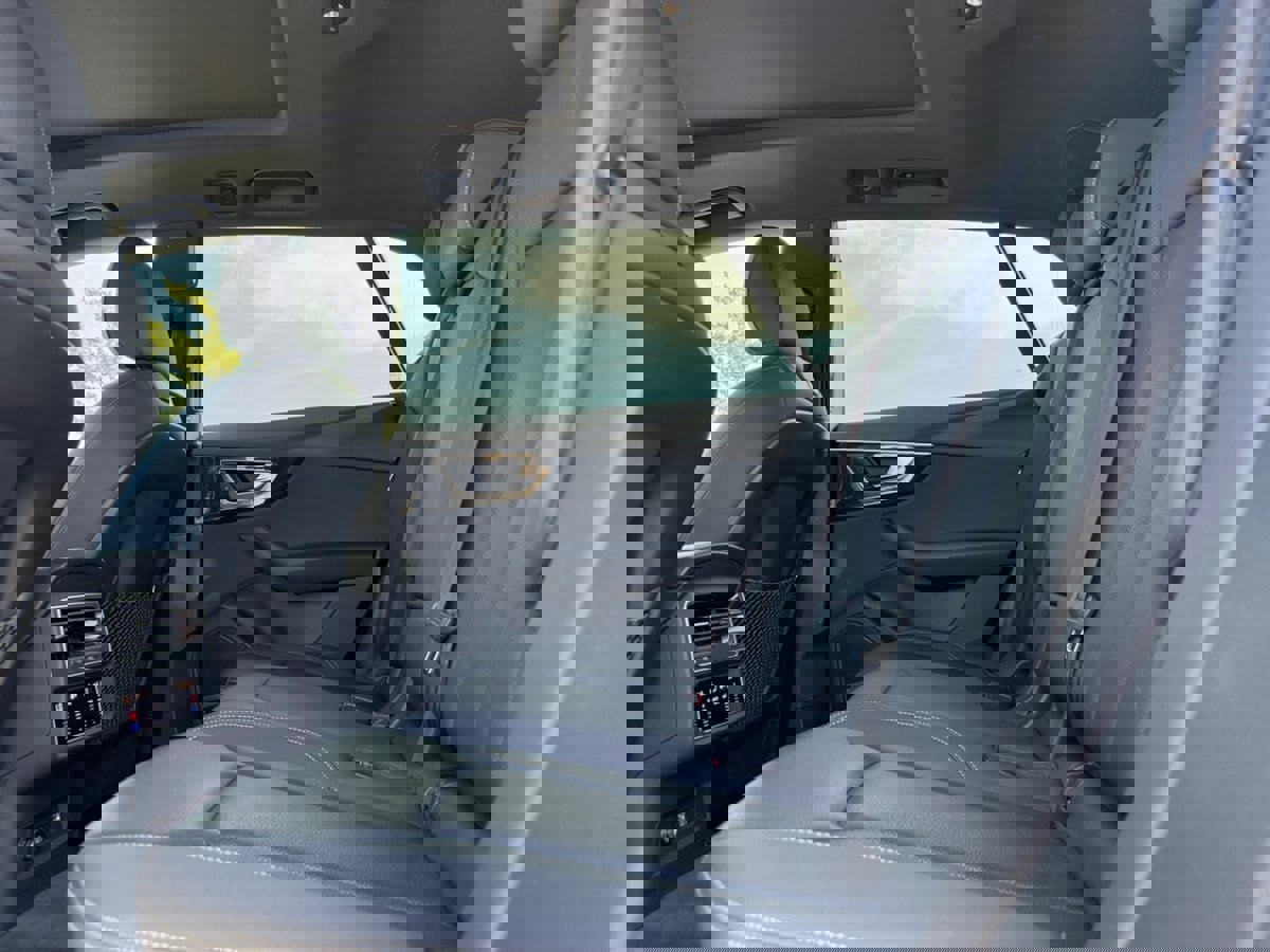 Used 2020 Audi Q8 Premium Plus w/ Premium Plus Package image 17