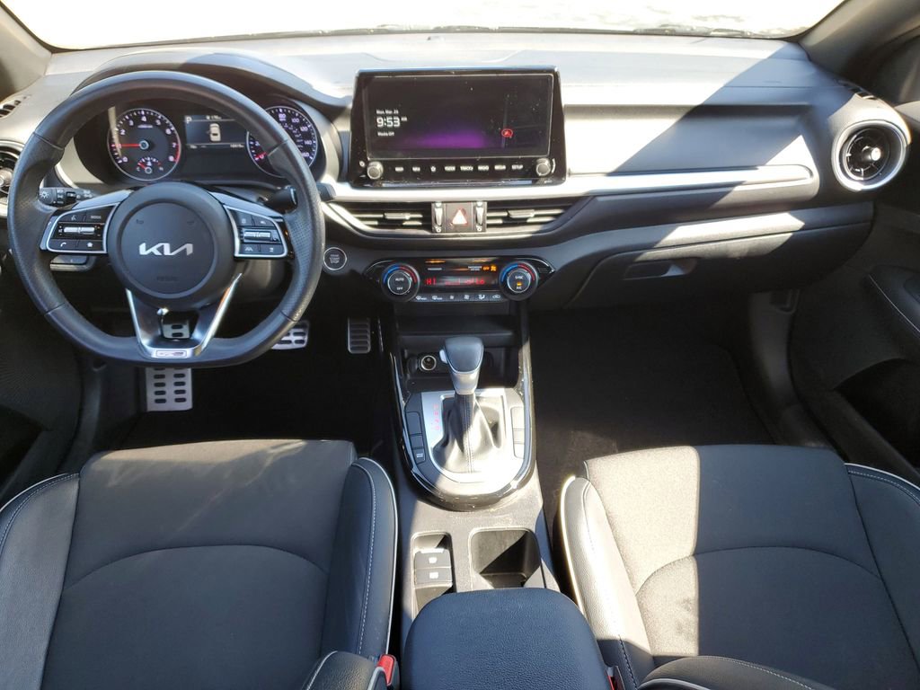 Certified 2024 Kia Forte GT-Line image 12