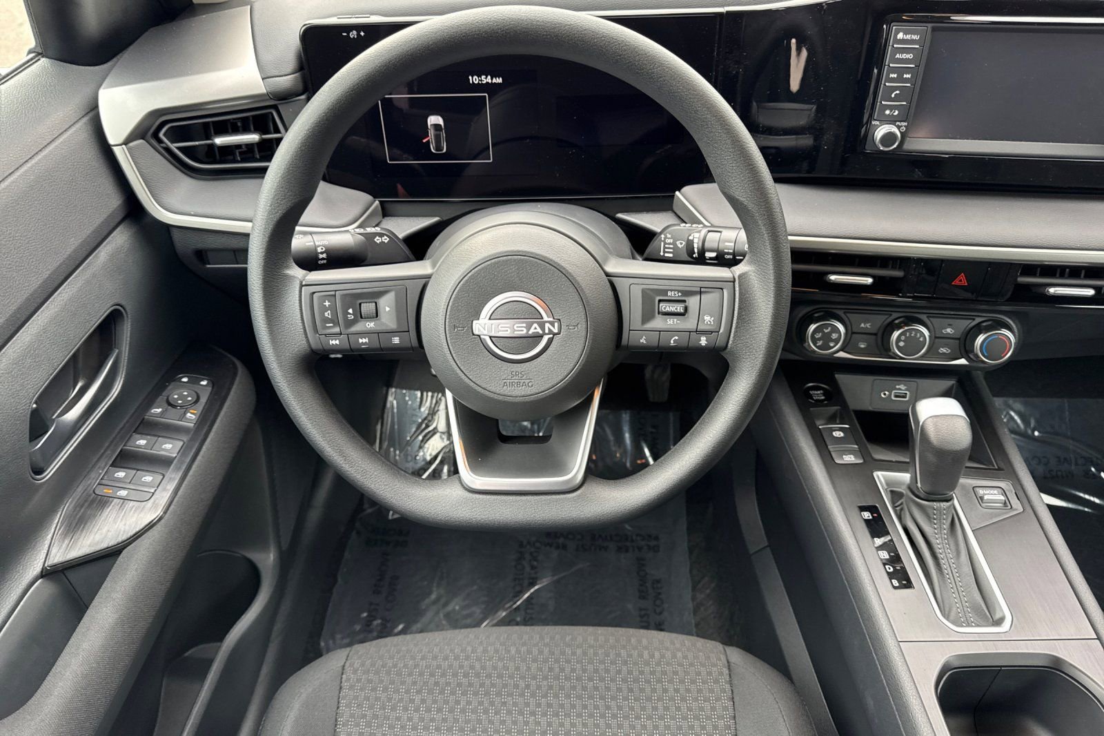 New 2025 Nissan Kicks S image 16