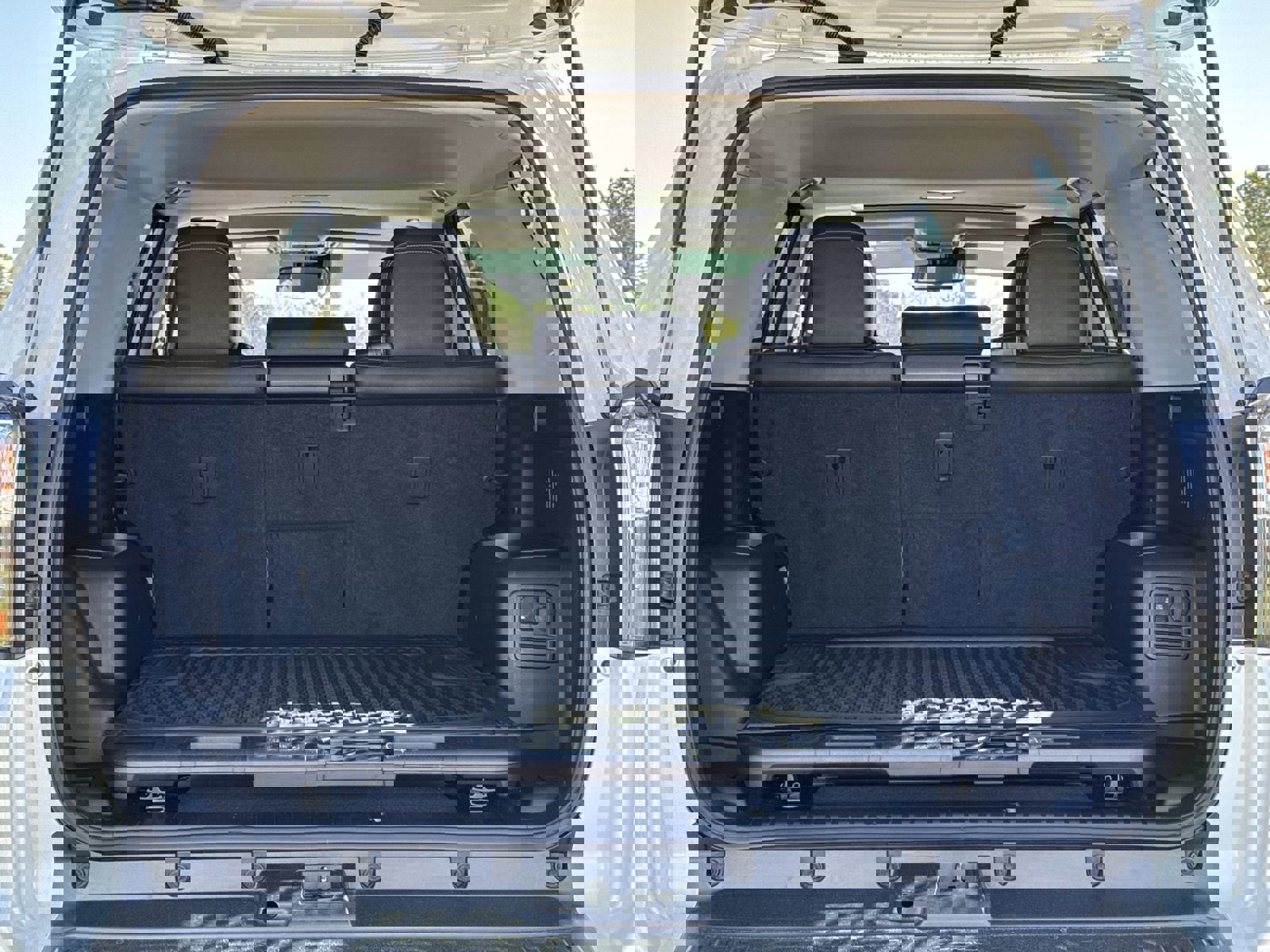 Used 2024 Toyota 4Runner Limited image 32