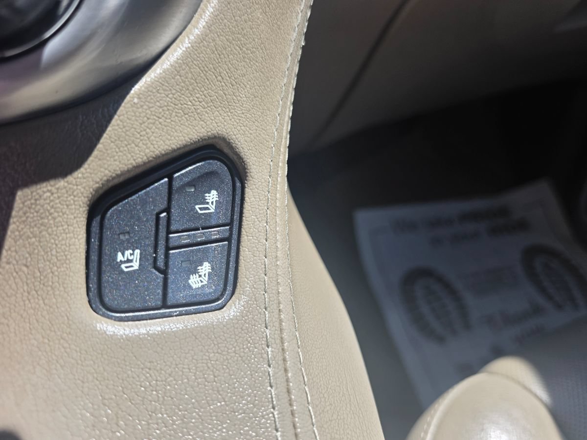 Used 2016 GMC Yukon SLT RWD image 27