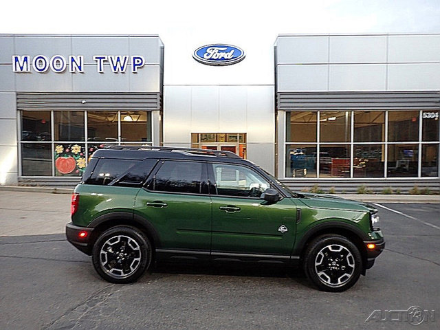 Used 2024 Ford Bronco Sport Outer Banks image 1