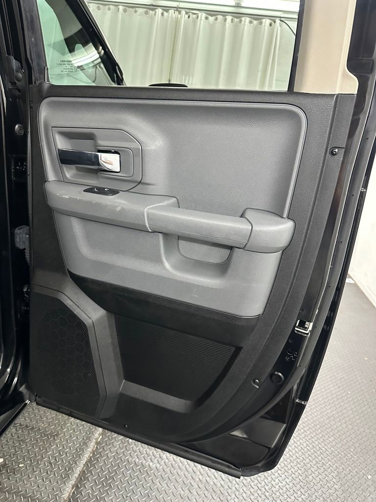 Used 2019 RAM 1500 Classic Warlock w/ Electronics Group image 27