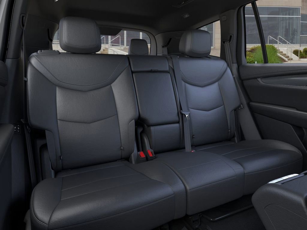 New 2025 Cadillac XT6 Luxury image 17